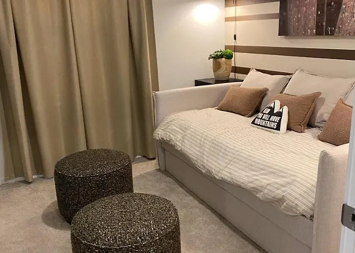 Apartment Goodfellow
